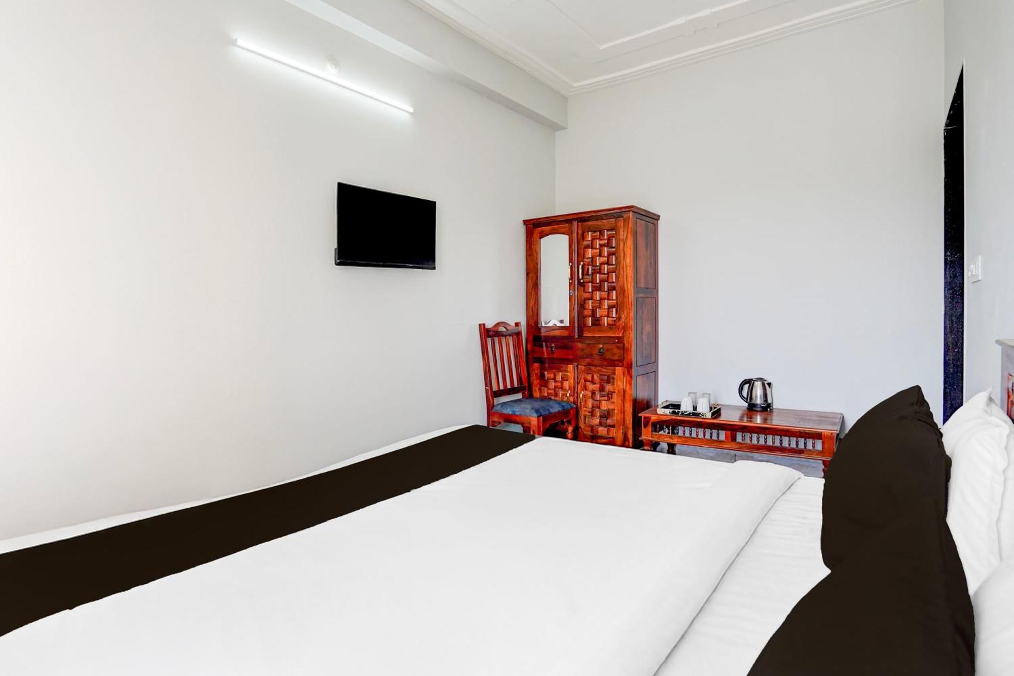 Hotel O Shree Gurukripa Khatu Екстер'єр фото